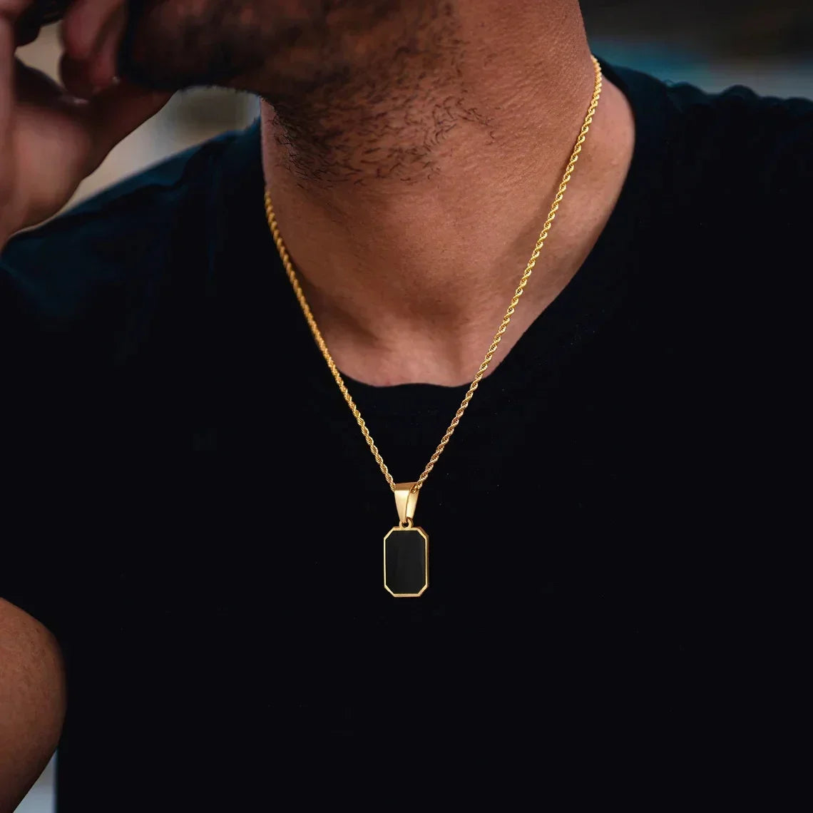 Gery necklace