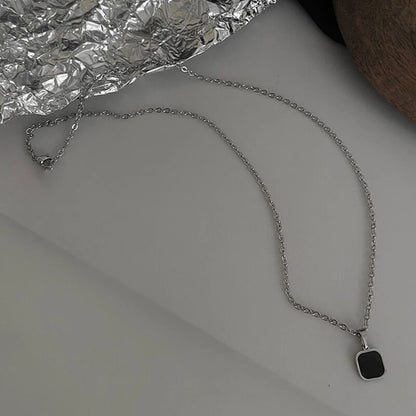 Stero necklace