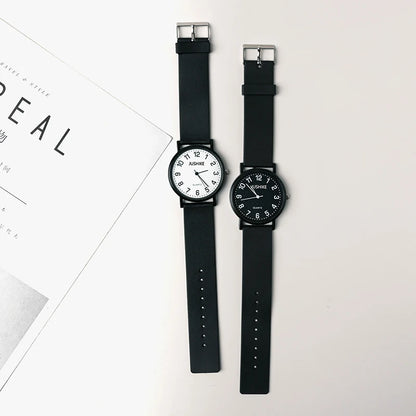 Simple Black White Quartz Watches Women Minimalist Design Silicone Strap Wristwatch Big Dial Women's Fashion Creative Watch Gift